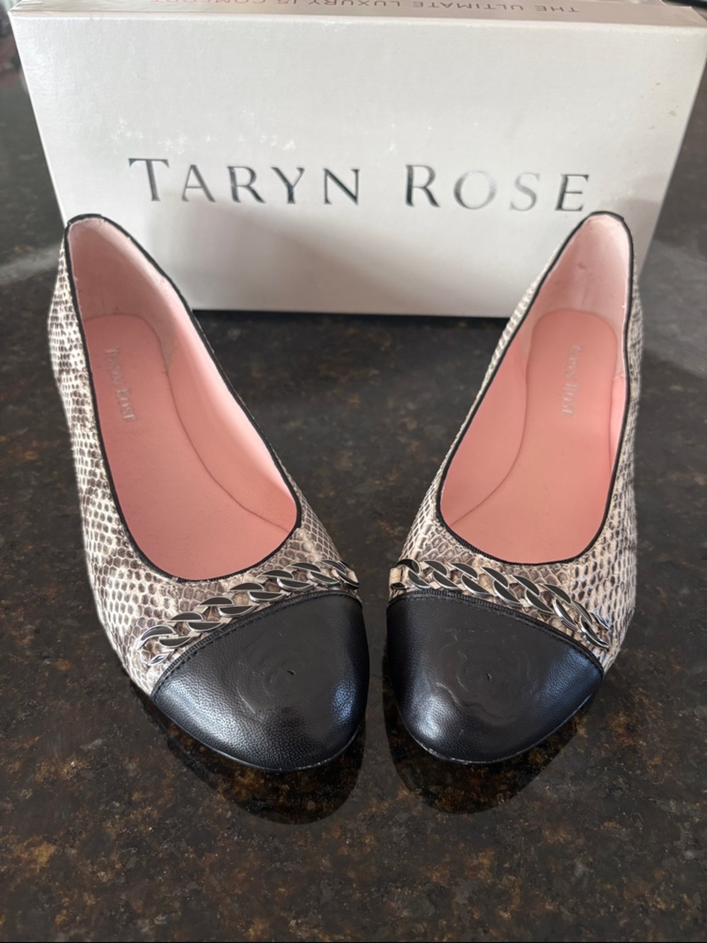 Taryn Rose Paola Snakeskin Rose Cap Toe Flat (Size 7) NEW In Box
